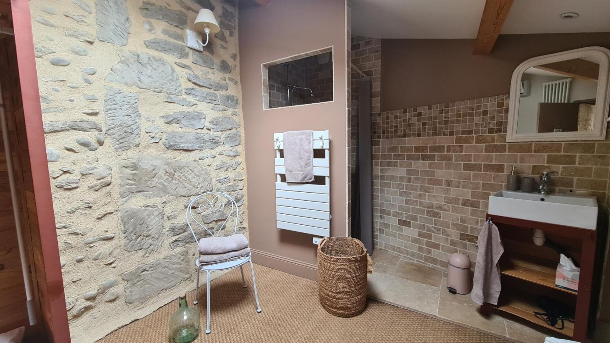 Gite Le Caprice Spa & Sauna Génissieux Eksteriør bilde