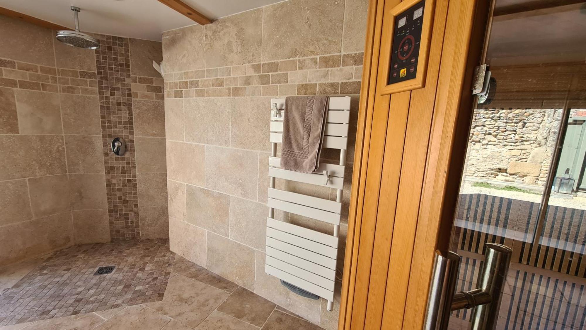Gite Le Caprice Spa & Sauna Génissieux Eksteriør bilde